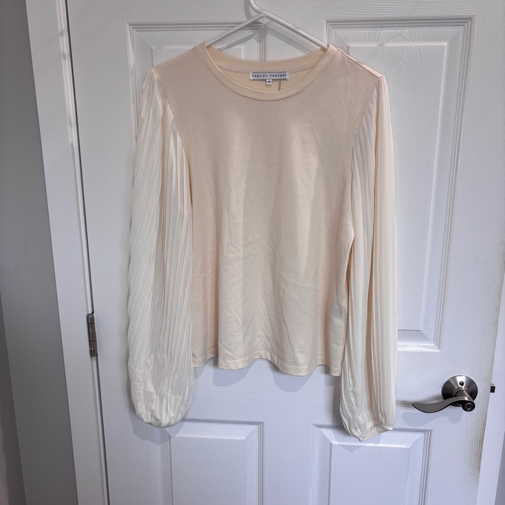 English Factory Cream Top